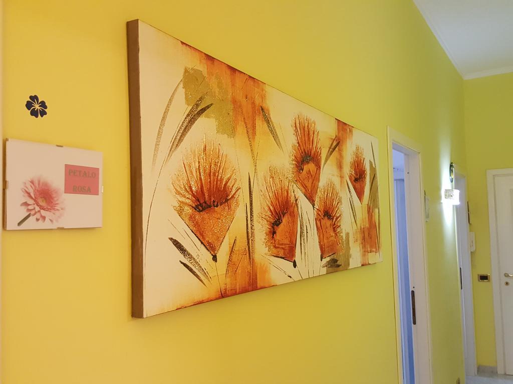 I Petali Guest House Рим Екстериор снимка