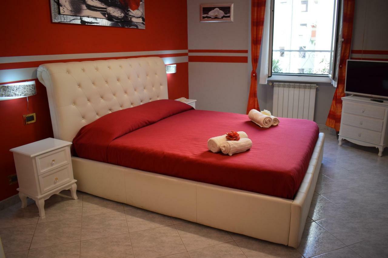 I Petali Guest House Рим Екстериор снимка